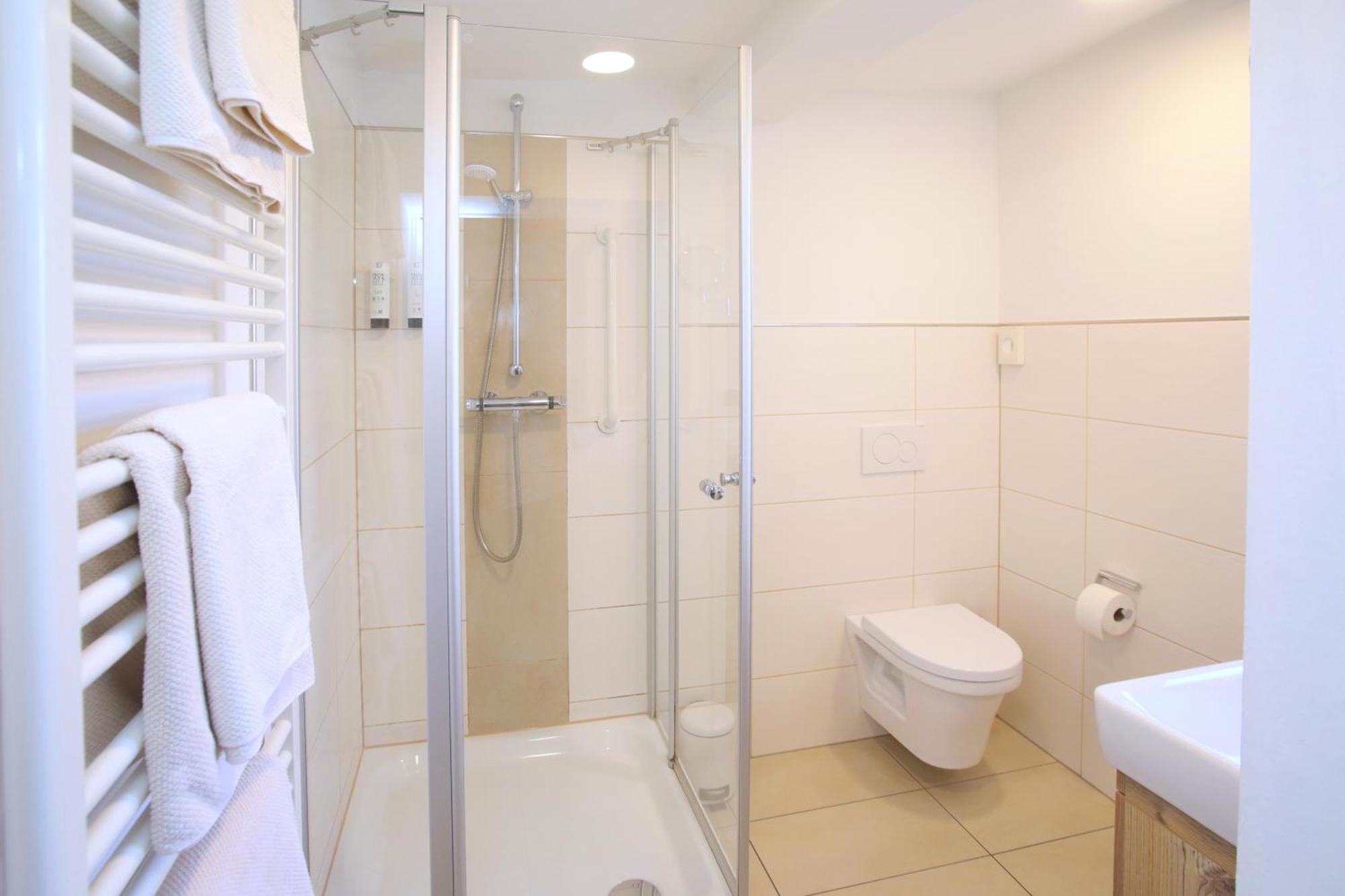 Romantik Hotel Landhaus Biewald Friedland  Ngoại thất bức ảnh